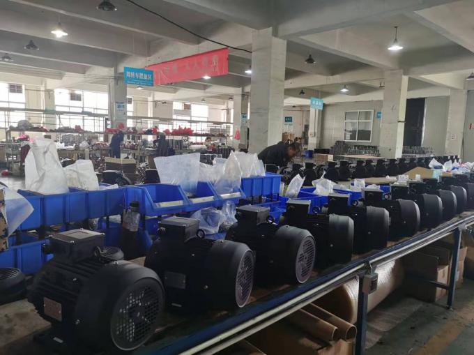Motor de CA el&eacute;ctrico de una sola fase 2.2KW 3HP 380V 50HZ 2300 RPM Revestimiento de aluminio cerrado a prueba de explosi&oacute;n 110V Motor de bomba 5KW 17
